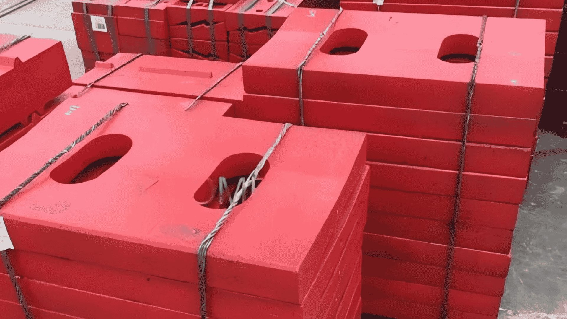 toggle plate jaw crusher parts