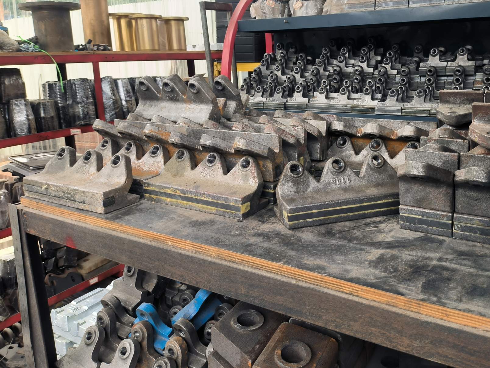 impact crusher parts tips